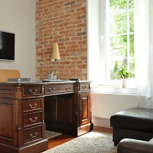 Be Well 3-rooms With Parking And Garden , Warszawa Polska